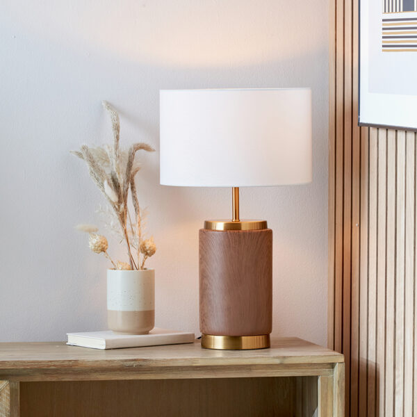 CARRARA WOOD EFFECT T/LAMP - Image 6
