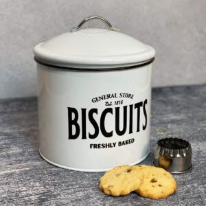 TEXT BISCUIT TIN