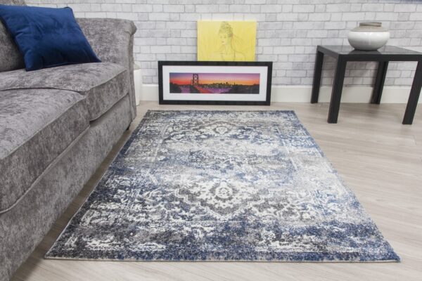 80x150 NAVY ANTIKA MEDALLION RUG - Image 2