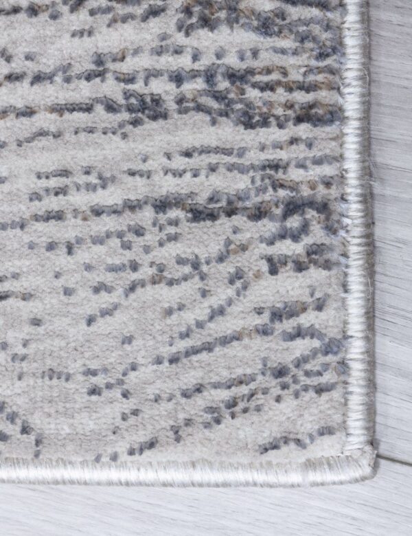 80x150 BEIGE BOUTIQUE PLUMES RUG - Image 6