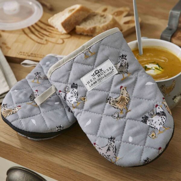 SET 2 HEN HOUSE LANE OVEN MITTS - Image 3