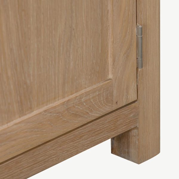 TURNBERRY OAK COMPACT SIDEBOARD - Image 3