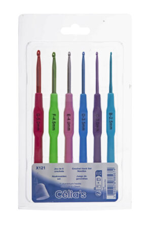 CROCHET HOOK SET: 6 PIECES